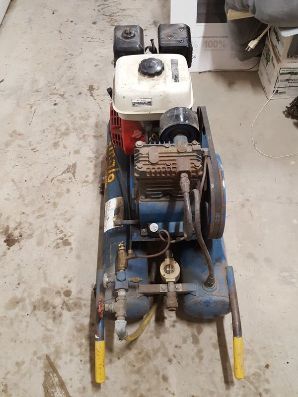 EMGLO WHEEL BARREL AIR COMPRESSOR(READ INFO). for Sale in Aurora, NY OfferUp