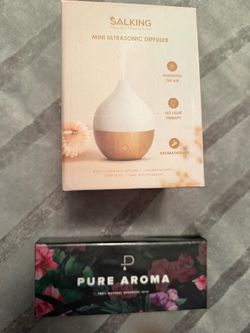 Mini Ultrasonic Oil Diffuser LED Light Aromatherapy and oils