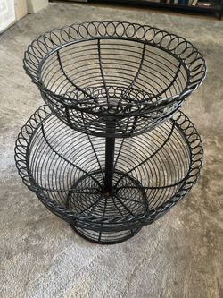 Black Metal 2-Tier Fruit & Vegetable Basket Organizer