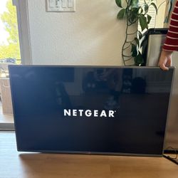 LG 47″ Full‑HD LED TV 