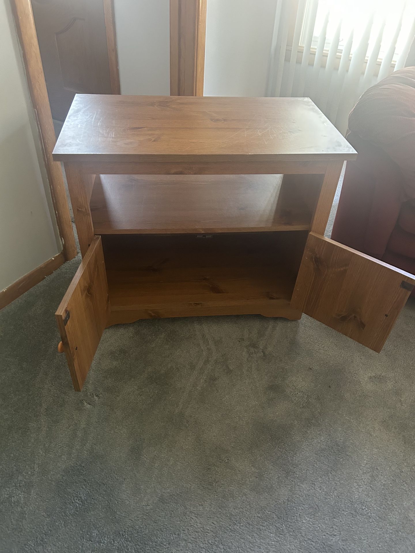 Sauder TV Stand