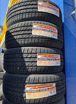 225 55 17 Arroyo Tires Con 50,000 millas de Garantía