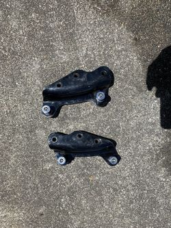 Black 09-13 Harley-Davidson used 4-point Docking station. $20 OBO