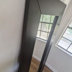 Ikea Floor Mirror Montage