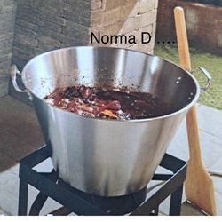 Cazo de 50 qts de acero inoxidable nuevo en su caja 🌺 princess house  🌺