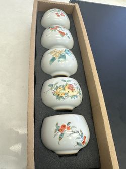 5-piece teacup set