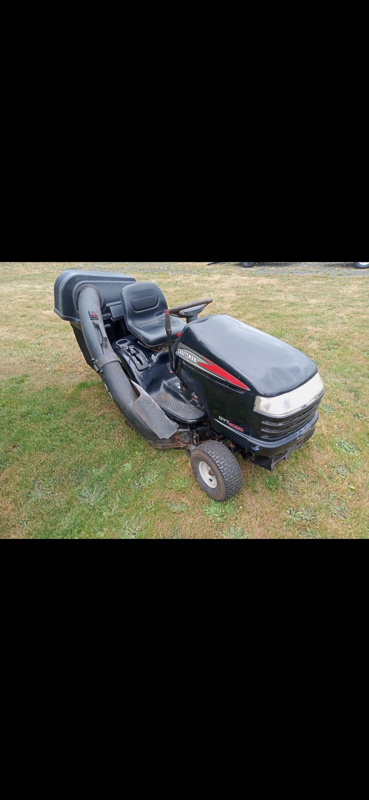 Craftsman DYT 4000 Riding Mower