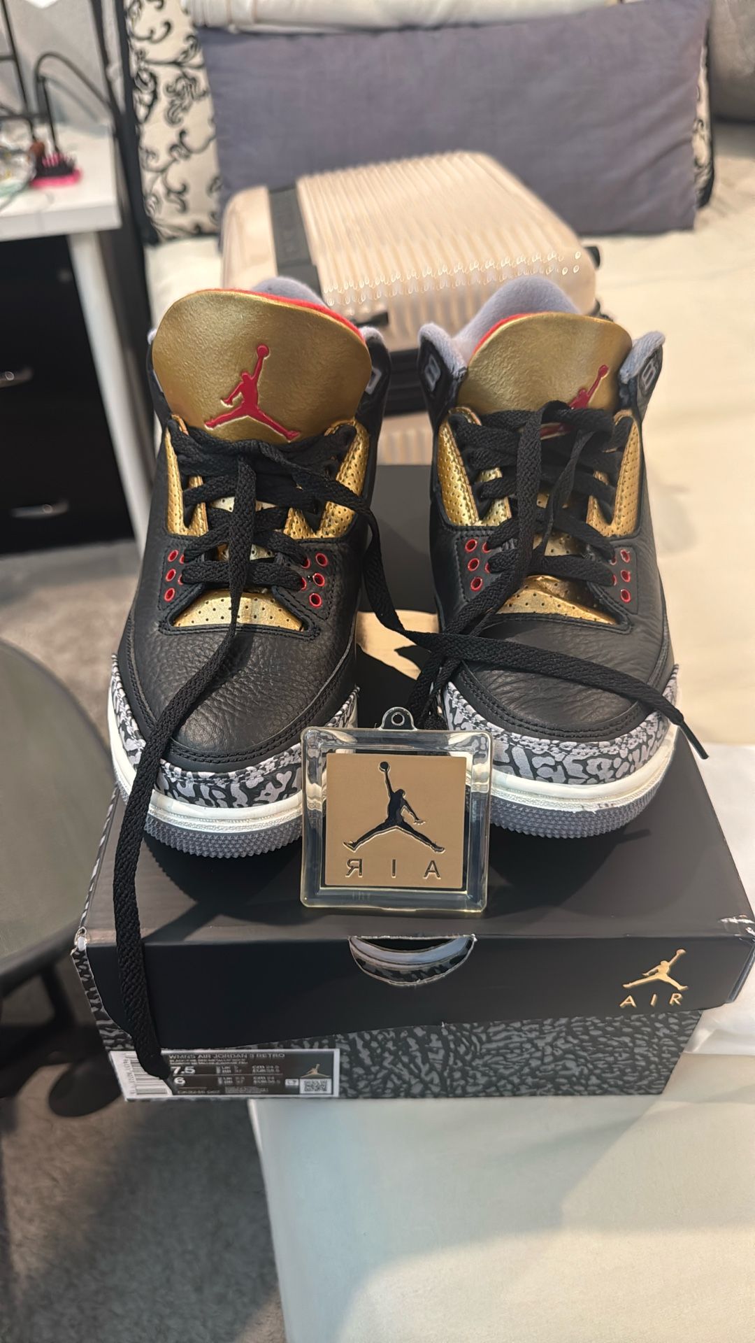 Air Jordan 3 Retro