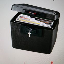 FIREPROOF SAFE STRONG BOX Sentry 1170