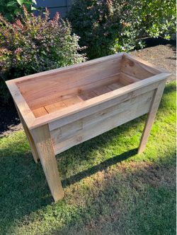 Rustic cedar planter