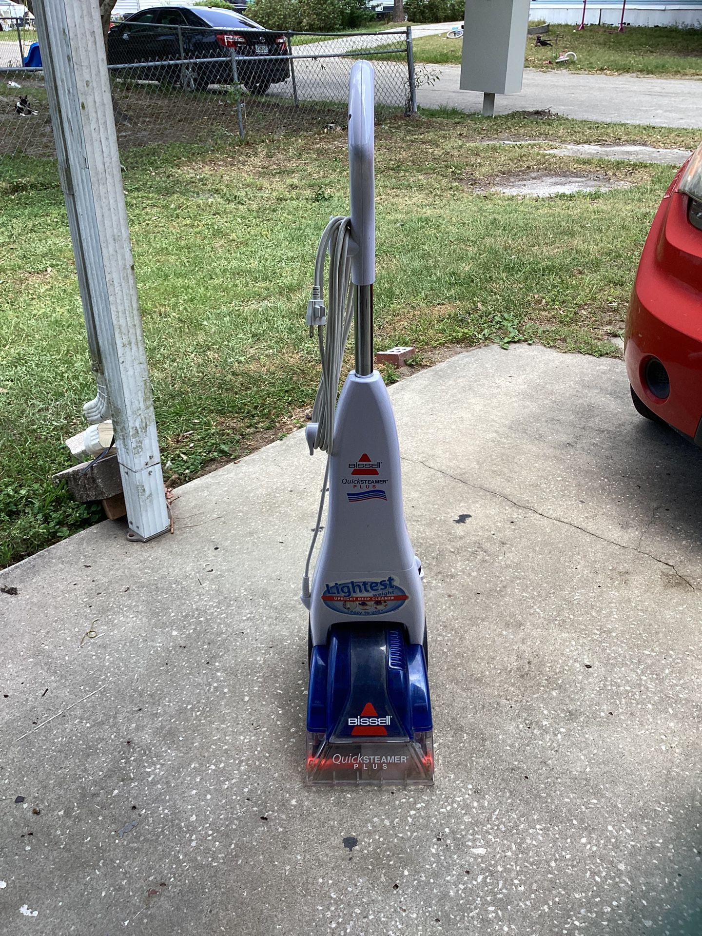 Bissell Quicksteamer Plus Compact Carpet Cleaner