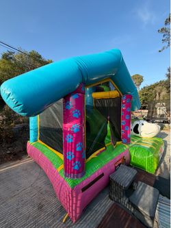 Bounce house -  industrial grade with slide and blower