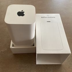 Apple Airport Extreme Base station