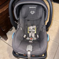 Baby Infant Car Seat Uppababy / Silla De Carro De Bebe Uppababy 