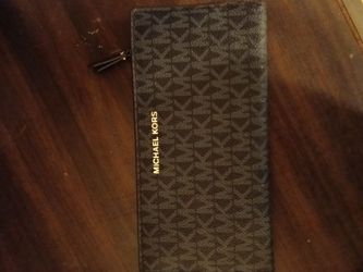Michael Kors MK MONOGRAM  WRIST WALLET