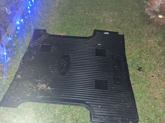 OEM Ford F-150 Heavy Duty Rubber Truck Bed Mat / Cargo Liner