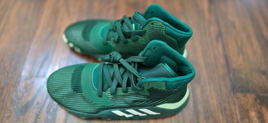 Mens shoes