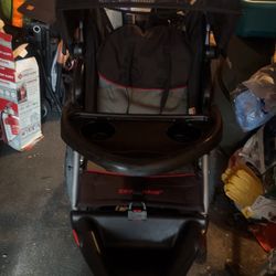 Sevende Carriola De Tres llantas 