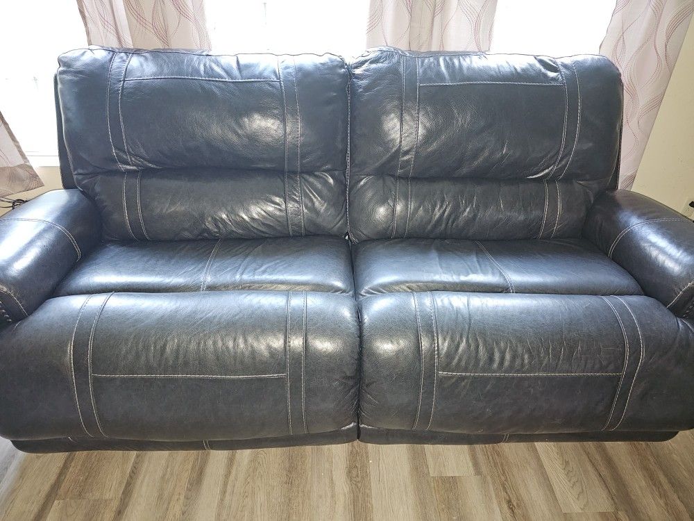 Double Reclining Love Seat