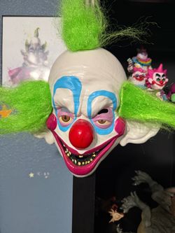 Killer Klowns from outer space