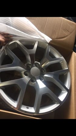 Brand new 22" Chevrolet wheels