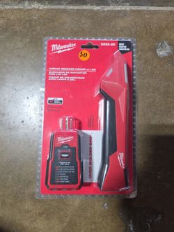 Milwaukee Circuit Breaker Finder with LED