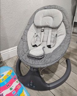 Baby motion swing/Cash Only
