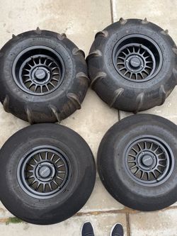 Complete Sandcraft Sand tires and wheels  32 x 12.50 -15