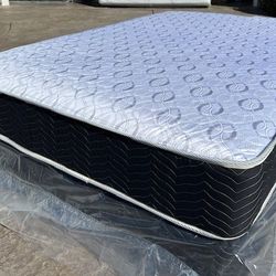 Queen Orthopedic Deluxe Collection Mattress!!