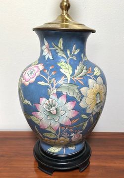 Vintage Large Asian Flower Pattern Enameled Porcelain Ginger Jar Lamp On Wood Base
