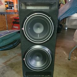 Rockford Fosgate Subs & Amp