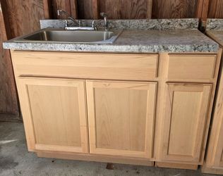 Base Kitchen Cabinet with Countertop 48"