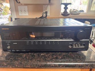 Onkyo TX-SR507 70-Watt 5.1 Ch AV Surround Home Theater Receiver.