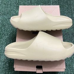Adidas Yeezy Resin Slide size 13 USED But Clean