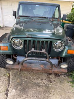 2000 Jeep wrangler full part out