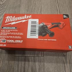 Milwaukee M18 Brushless 4 1/2 / 5" Cut-off Grinder