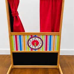 KIDS PUPPET THEATER