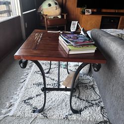 Coffee/side Table