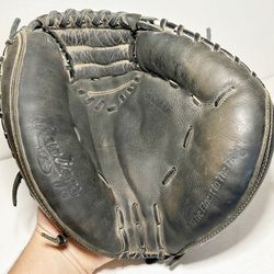 Rawlings Renegade RCMBB 32 1/2” Baseball Catchers Mitt Glove Right Handed