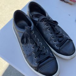 Women’s Shoes