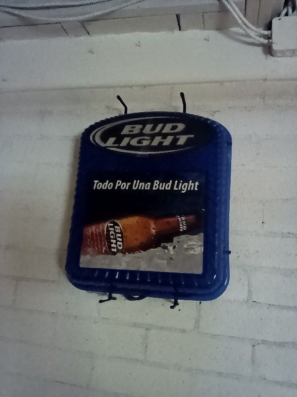 Bud Light Neon Sign