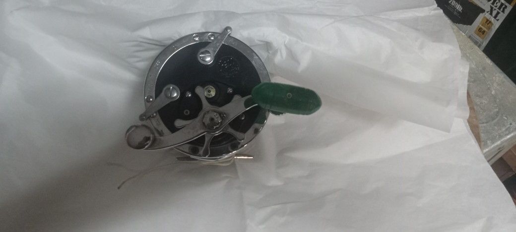 PENN #49 FISHING REEL