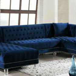 [EXCLUSIVE] Moda Velvet Navy Double Chaise Sectional

