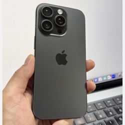 16 Pro Black 