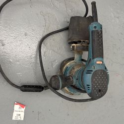 Makita Random Orbital Sander – 5” Variable Speed (Works Great) 