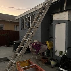 Escalera 24 pies 
