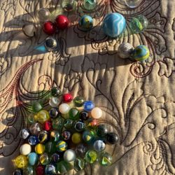 Vintage Marbles.   Cat Eyes 