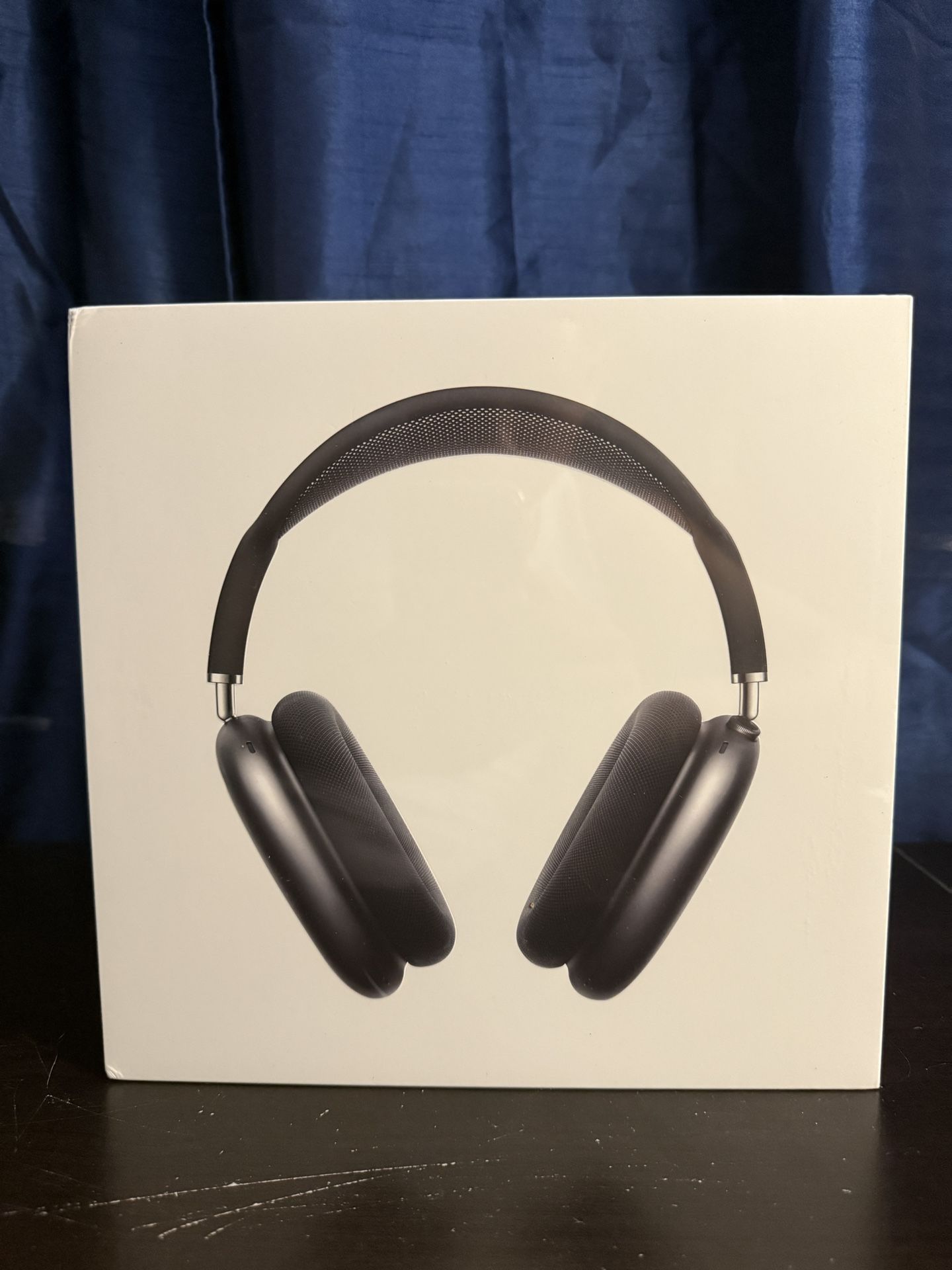 Apple Airpods Pro Max Headphones - Space grey