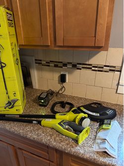 Ryobi string trimmer/edge kit new