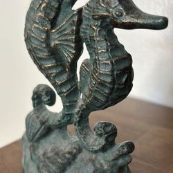 10 Cash Cast Iron Door Stop Green Seahorses Near AV College